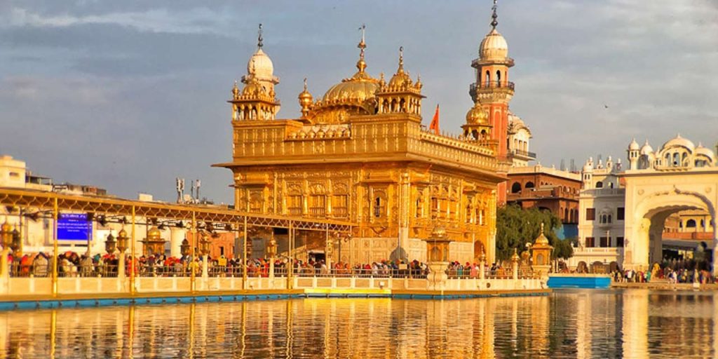 Visiting The Golden Temple Harmandir Sahib In Amritsar